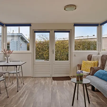 In Dichtbij Het Semesterbostad Ouddorp