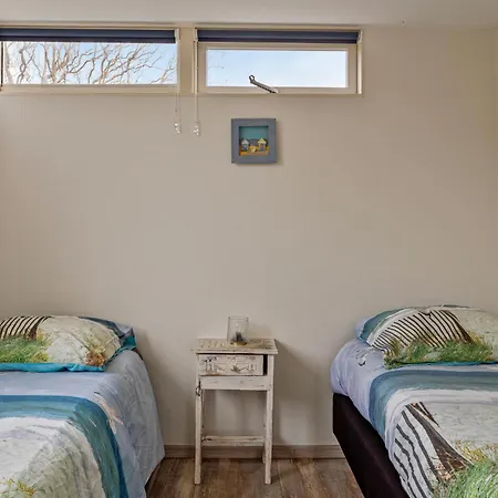 Nyaraló In Dichtbij Het